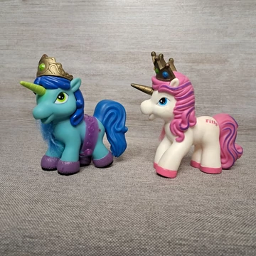 Filly egyszarvú hercegnő unikornis pónik párban