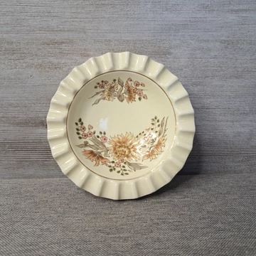 Zsolnay kézzel festett porcelán jelzett tányér