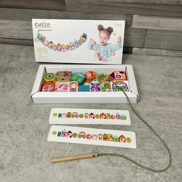 Cubika fa sorkirakós fűzős fejlesztő gyerekjáték