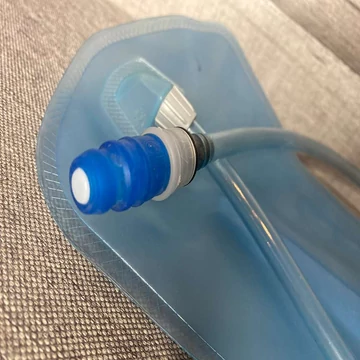 Oxylane vizes tasak futáshoz 2 literes