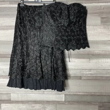 Ivory fekete 2 részes alkalmi ruha 40