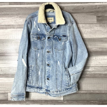 Pull &amp;amp; Bear koptatott farmerdzseki L