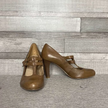 5th Avenue bőr barna magassarkú 37