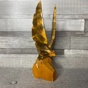 Fából faragott orosz sas dísz