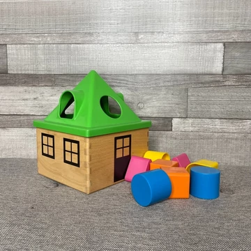 IKEA formabedobós  fa házikó