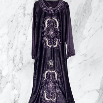 Lila díszes arab selyemruha L