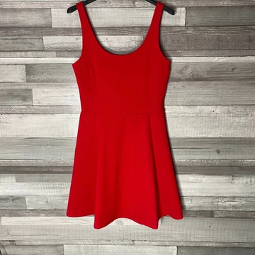 H&amp;amp;M Divided piros ruha 38