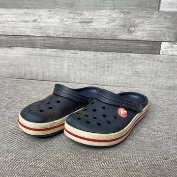 Crocs gyerek szandál 10 Crocs gyerek szandál 10