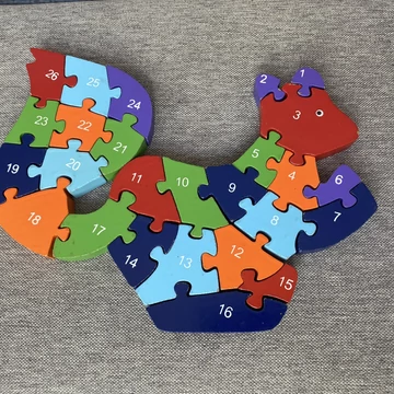 Kirakós tanuló mókus számos és ábécé oldallal