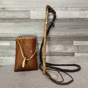 Kézműves ostor kéreg hatású tartóval