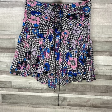 Guess mintás fűzős szoknya M