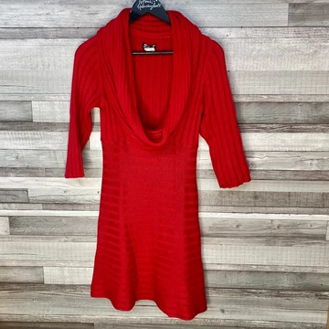 Süel piros kötött ruha 36-40