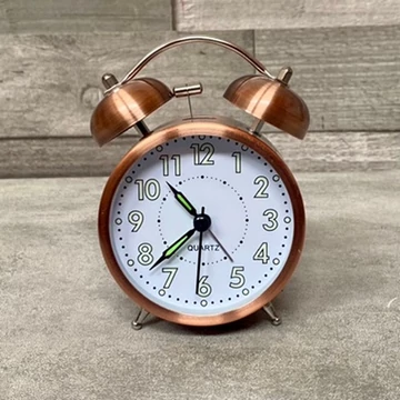 Quartz foszforeszkáló ébresztő óra