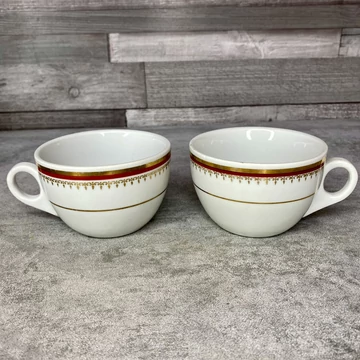 Zsolnay Pécs porcelán teás csészék