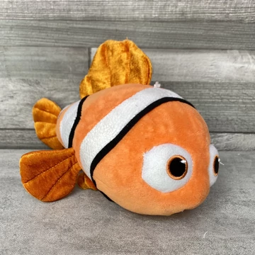 Némó plüss figura