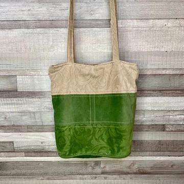 Kézműves válltáska zöld színben