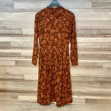 Bonprix barna virágos hosszú ujjú ruha 36/38 Bonprix barna virágos hosszú ujjú ruha 36/38