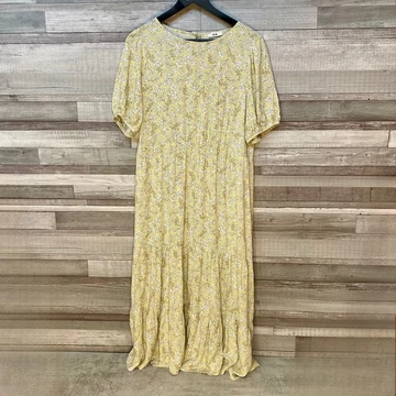 C&amp;amp;A halványsárga mintás maxiruha 40-42