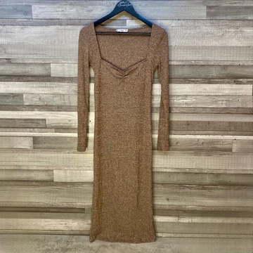 Mango kötött hosszú világos barna ruha M