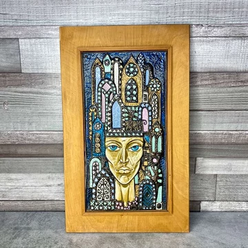 Festett dombornyomott lemezkép arc mintázattal