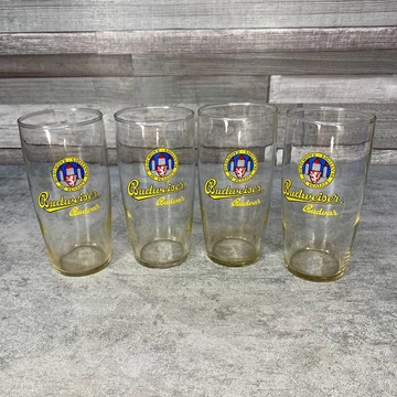 Budweiser Budvar 4 db-s sörös pohár szett
