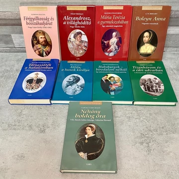 Királyi házak 9 db-os könyv kötet