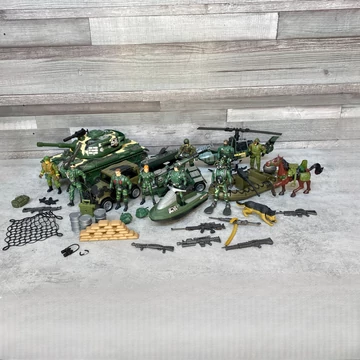 MST katonai osztag járművekkel, fegyverekkel játékcsomag