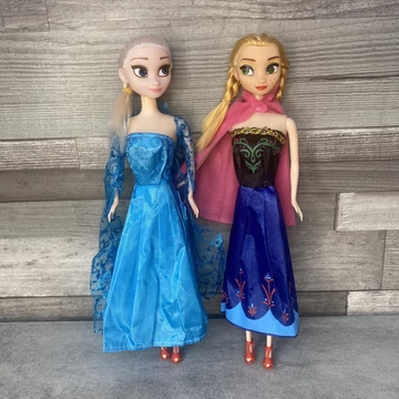 Jégvarázs Anna és Elza Barbie baba figura szett