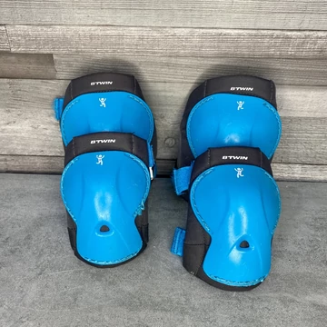 Decathlon B-Twin gyerek kék térd és könyökvédő felszerelés protector XXS