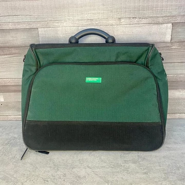 Benetton zöld kézi utazótáska