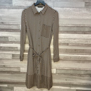 Mohito fekete-mogyoró geometriai mintás hosszú ruha 40