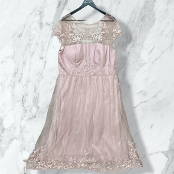 Chi Chi London Curve  halványlila alkalmi ruha UK 20