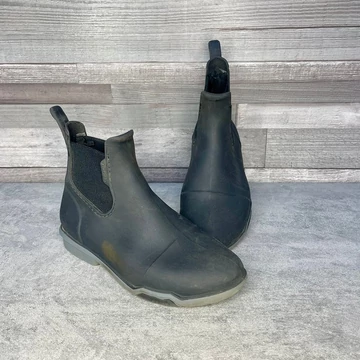 Decathlon Fouganza rövid szárú gyerek lovaglócsizma sötétszürke talppal 35