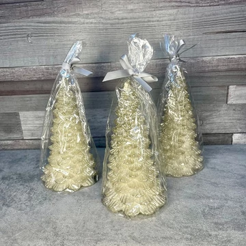 Karácsonyi ezüstös színű karácsonyfa gyertya szett díszcsomagban Karácsonyi ezüstös színű karácsonyfa gyertya szett díszcsomagban