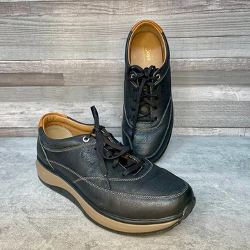 Joya gördülőtalpas hátfájdalom elleni cipő 41,5