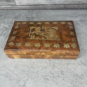 Vintage fa hatású bőr doboz