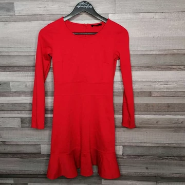 Esmara piros női fodros aljú ruha 36-38