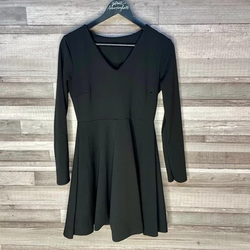 Olasz fekete női ruha S-M