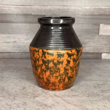 Narancs mintás iparművész kerámia váza fekete peremmel