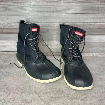 Native fekete fűzős bakancs 41