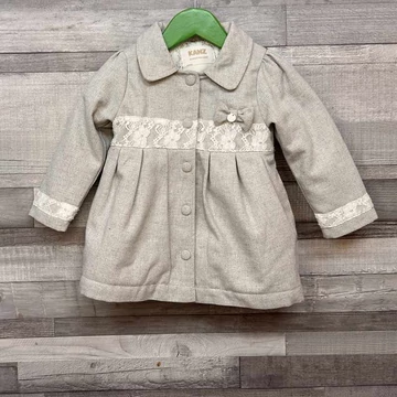 Kanz szövet kislány kabát csipke berakással 12 hónap