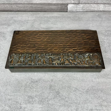 Lignifer réz díszdoboz szüreti életképet ábrázoló domborművel