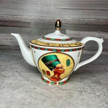 Egyiptomi aranyozott teáskanna