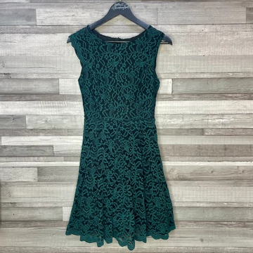 Orsay fekete zöld csipkés alkalmi ruha 36