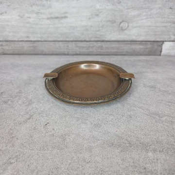 Antik, díszített szélű réz hamutál