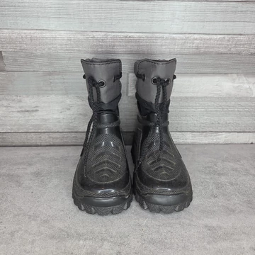 G&amp;amp;G fekete hótaposó csizma, 22