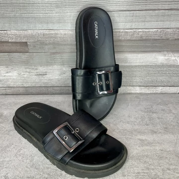 Catwalk fekete női papucs 40