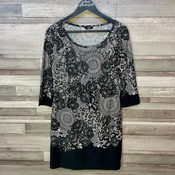 F&amp;amp;F fekete-fehér virágmintás női ruha 40