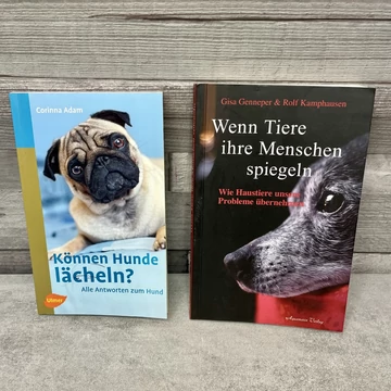 Corinna Adam: Können Hunde lacheln?; Wenn Tiere ihre Meschen spiegeln német nyelvű kutyás könyvcsomag