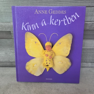 Anne Geddes: Kinn a kertben, könyv